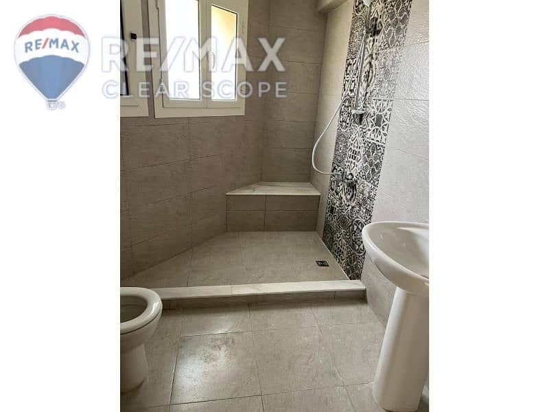 2 5a649126-bbed-494e-8dab-24e80fc816cb. jpg