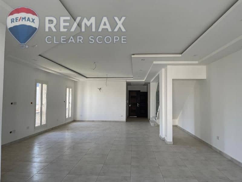 9 d2732235-90e7-45a0-ae6d-3ed3706cde5b. jpg