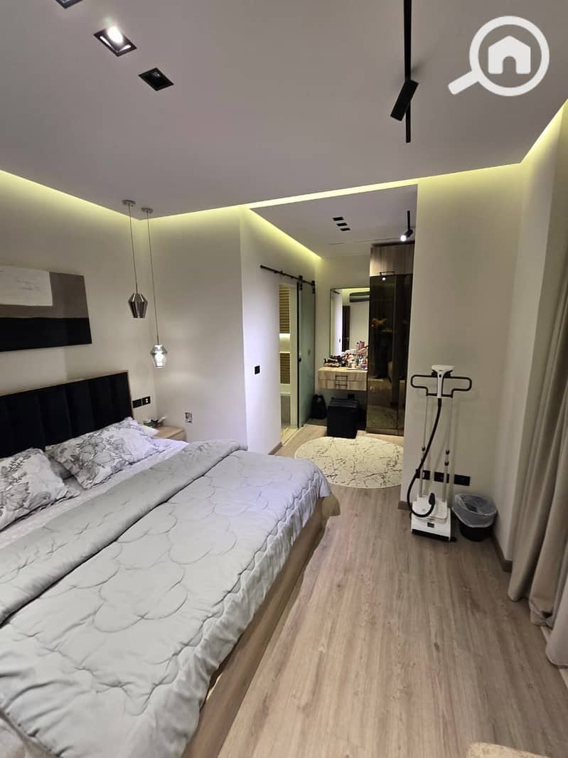 7 0721cbb3-9604-4aa0-a9f5-8dd869d76ccc. jpg