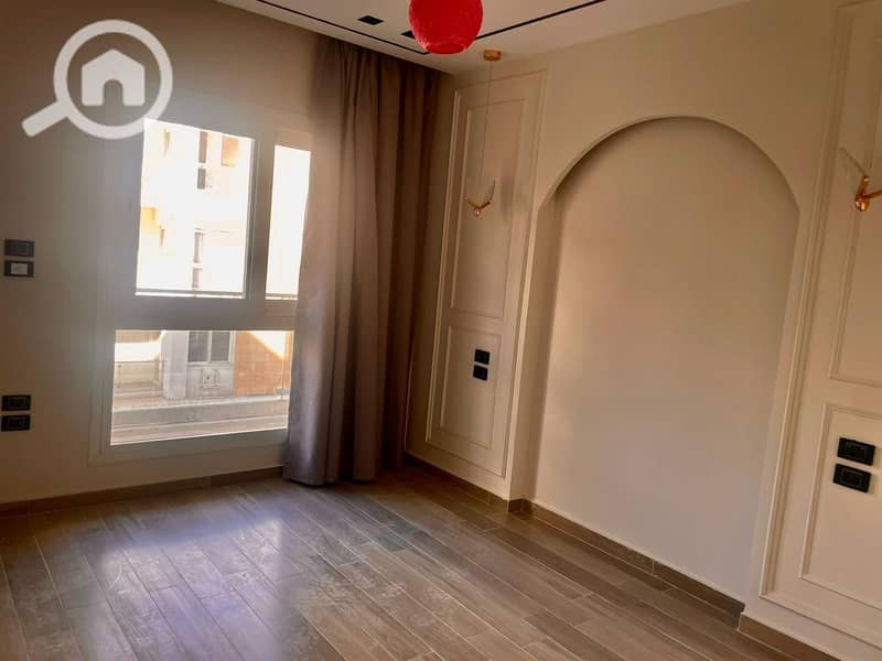 4 WhatsApp Image 2025-11-24 at 2.49. 03 PM (1). jpeg