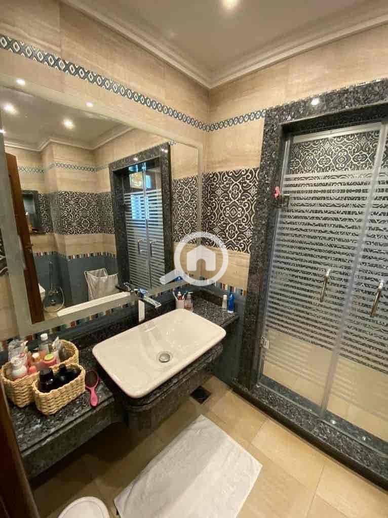 10 83fdb2ef-a5f2-404e-921b-a6e419c1375f. jpg