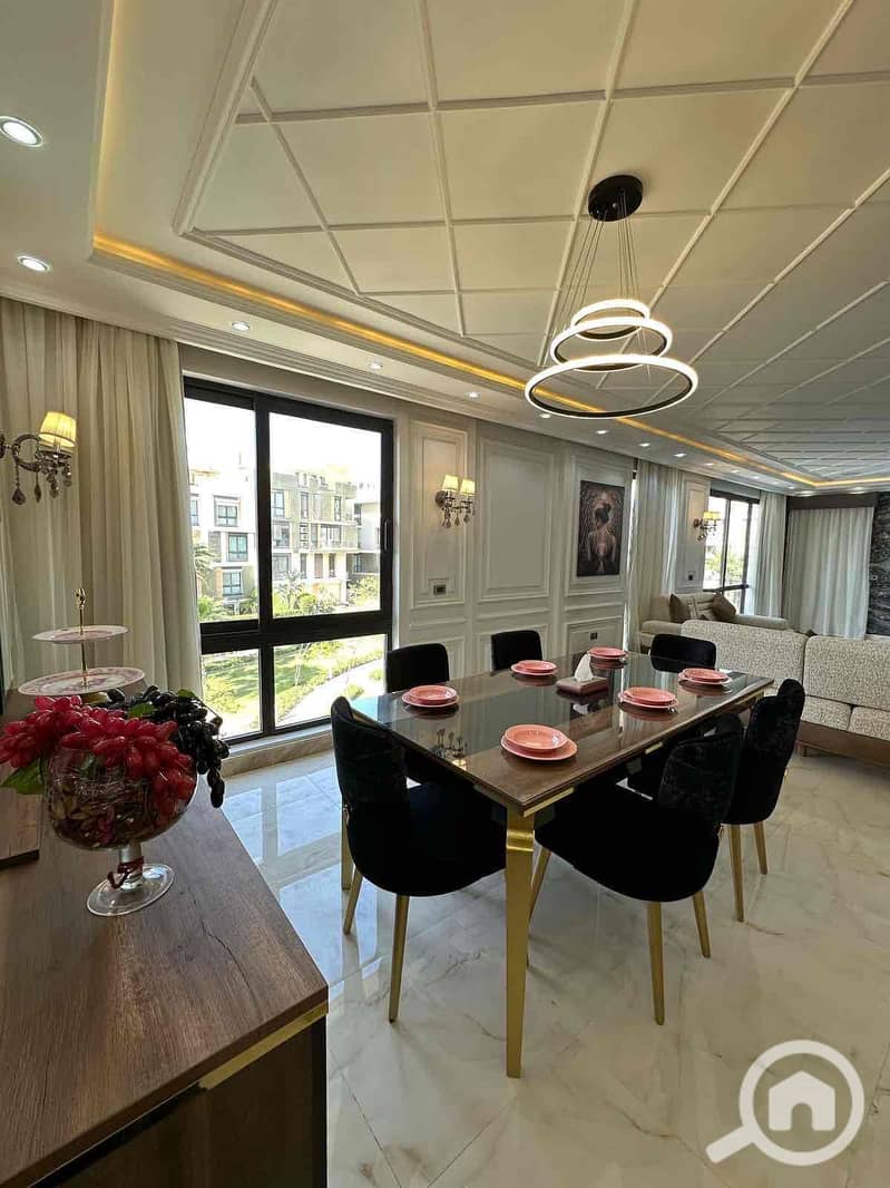 5 fc4663bc-8f14-48df-9981-2689637d7147. jpg