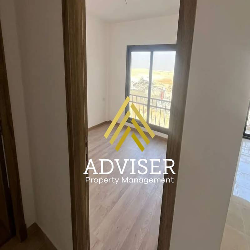 12 8291571-9579bo. jpg