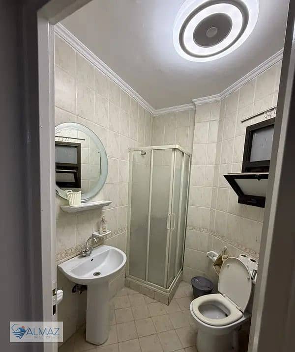 5 WhatsApp Image 2025-11-24 at 1.48. 09 PM (1). jpeg