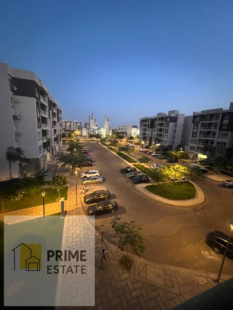 12 WhatsApp Image 2025-06-18 at 14.33. 47_3a5f6e6f. jpg