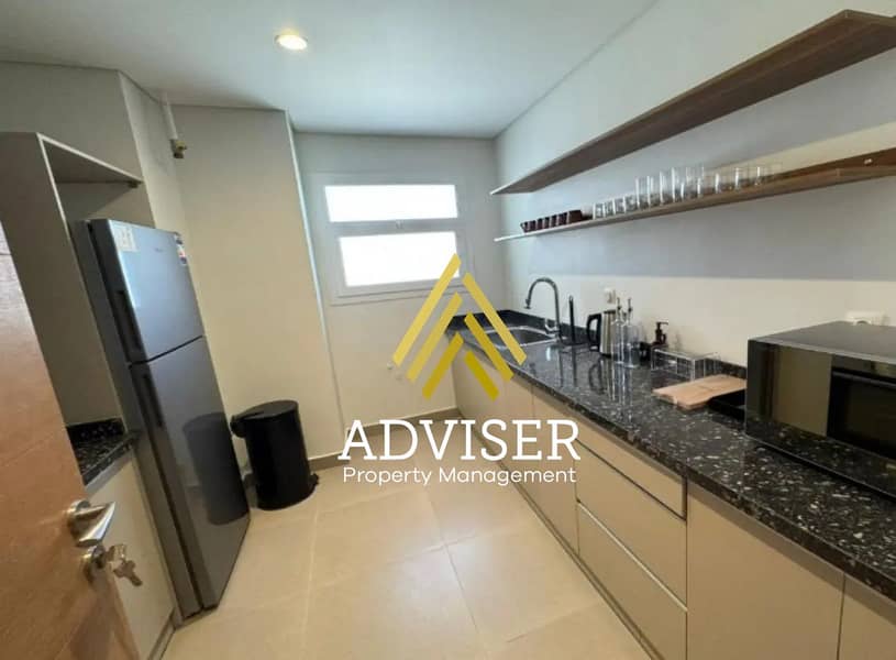 7 8290532-0ebcdo. jpg