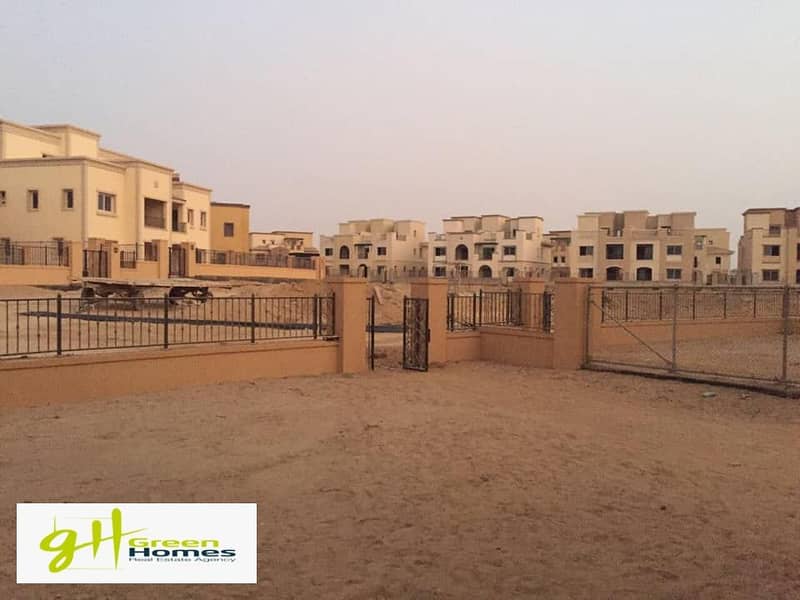 10 53860920_10157137450511804_8661914520144314368_n - Copy. jpg