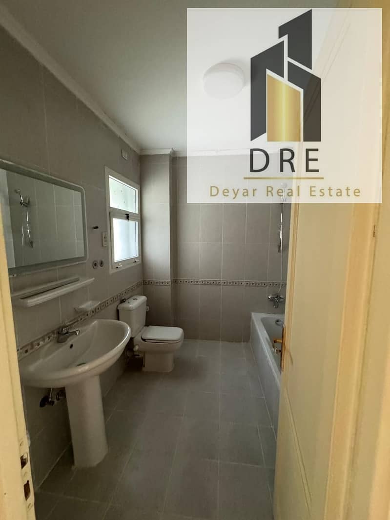 8 b121704e-ed07-4994-bcbb-ba81186ad6fd. jpg