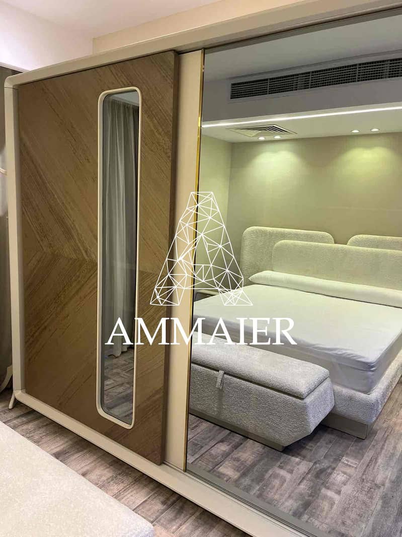 12 9ec644e1-b6c1-45f6-acdc-4386dada3f79. jpg