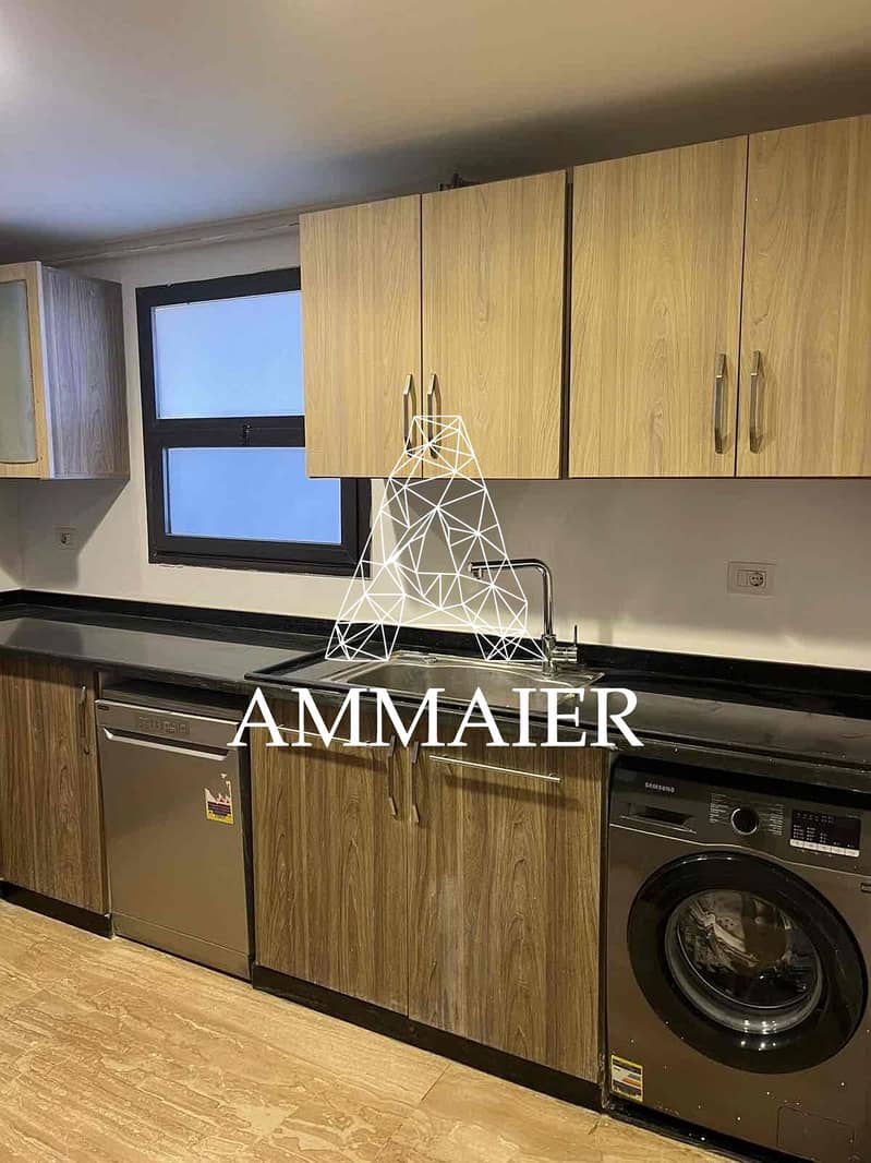 24 0993508a-c71a-4bd1-af78-d170c464e3f2. jpg