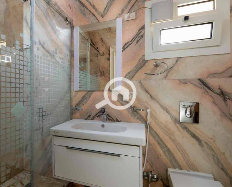 19 7f7bf036-10fe-466b-80a9-87b7e6c288fa. jpg