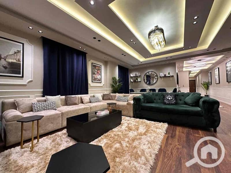 7 74858118-bfbb-4146-81cd-90380e8023e7. jpg