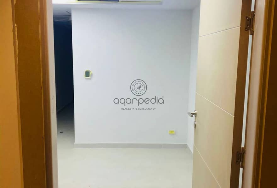 4 9487cfdf-8d1b-433b-bd69-1f82769de421. jpg