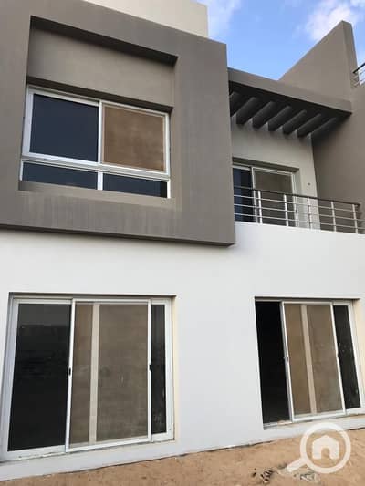 4 Bedroom Townhouse for Sale in Sheikh Zayed, Giza - WhatsApp Image 2025-11-23 at 9.34. 41 PM. jpeg