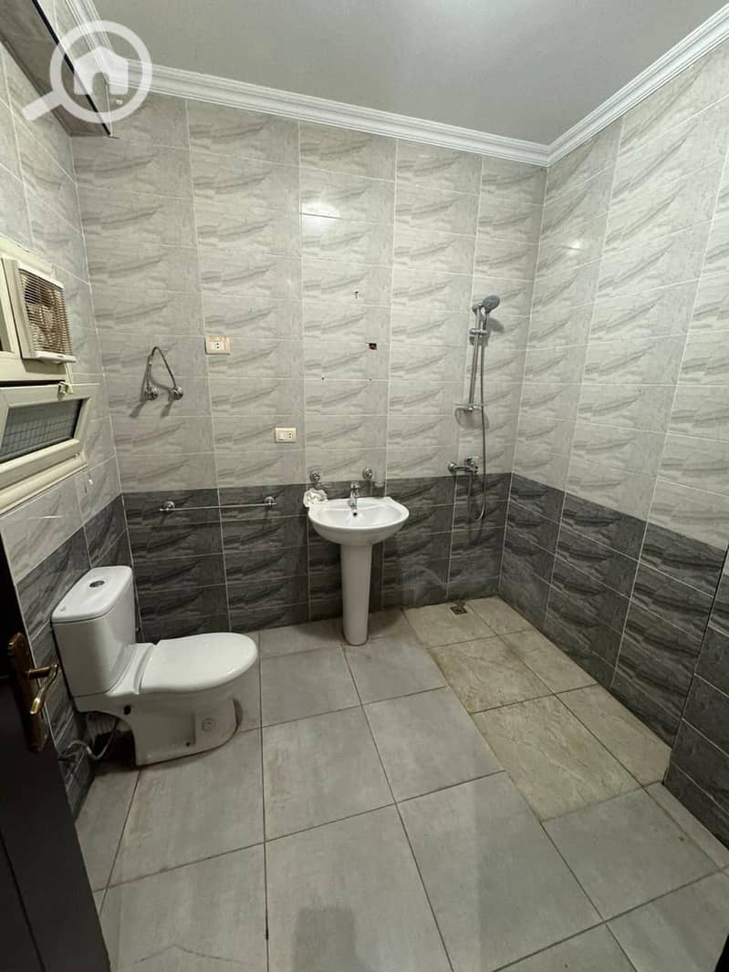 6 WhatsApp Image 2025-11-24 at 2.14. 20 PM (1). jpeg