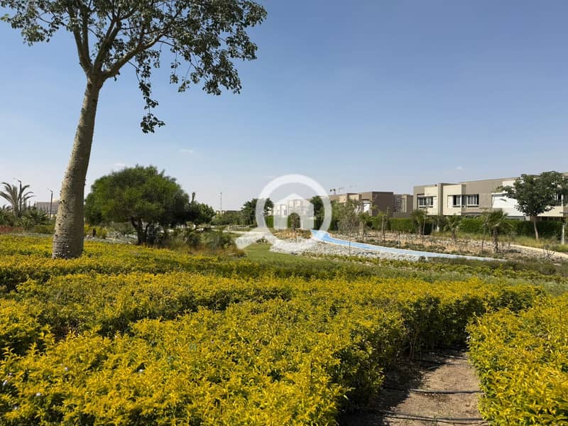 2 WhatsApp Image 2025-08-25 at 14.28. 14_cf3c9336. jpg