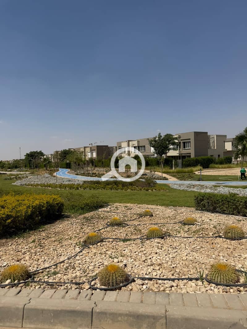 7 WhatsApp Image 2025-08-25 at 14.28. 13_5ea67caf. jpg