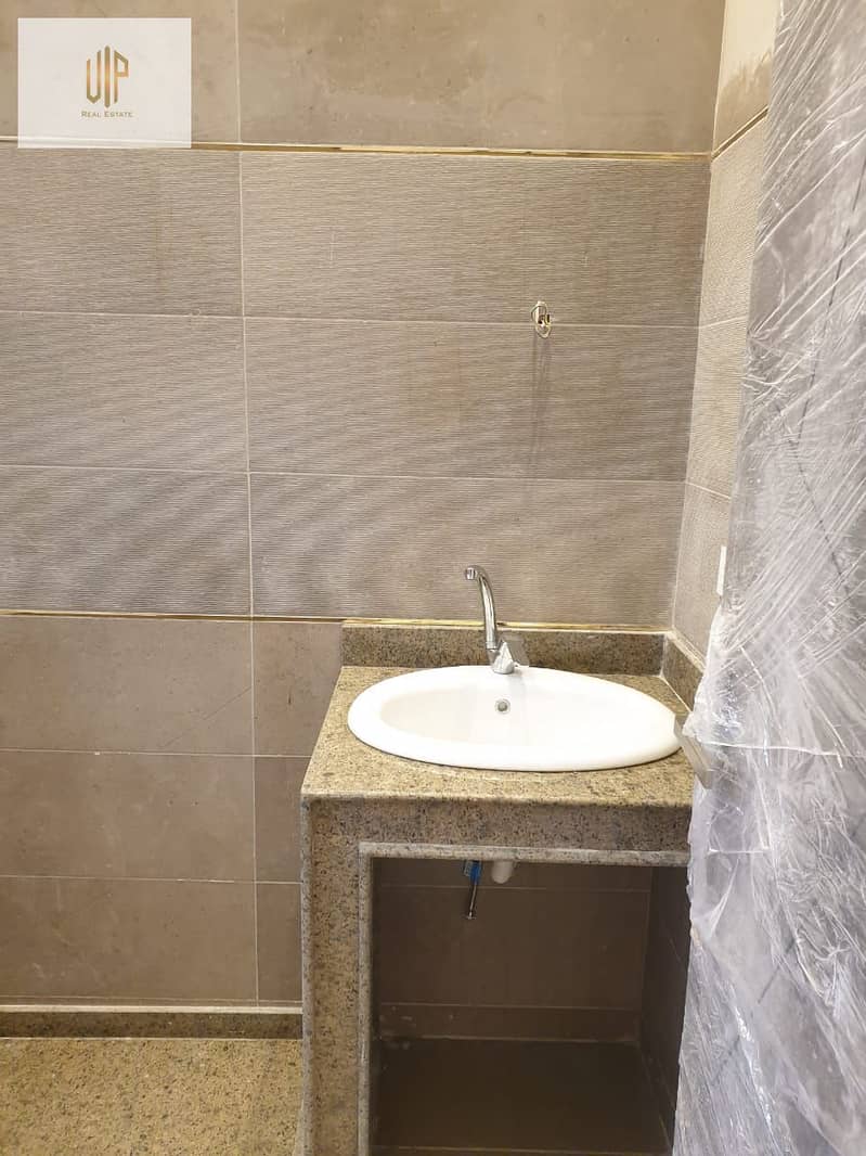 4 IMG-20251116-WA0013. jpg