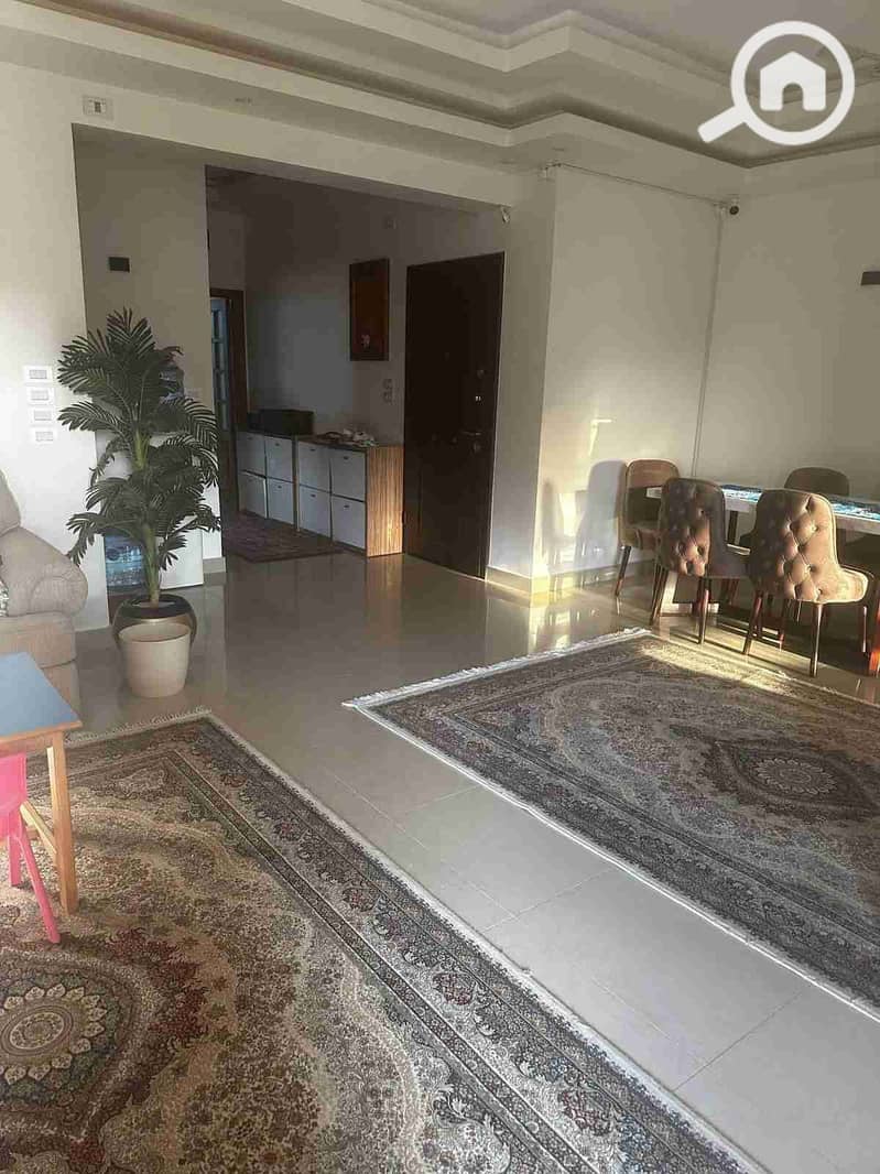 1000199496. jpg 1000199496. jpg