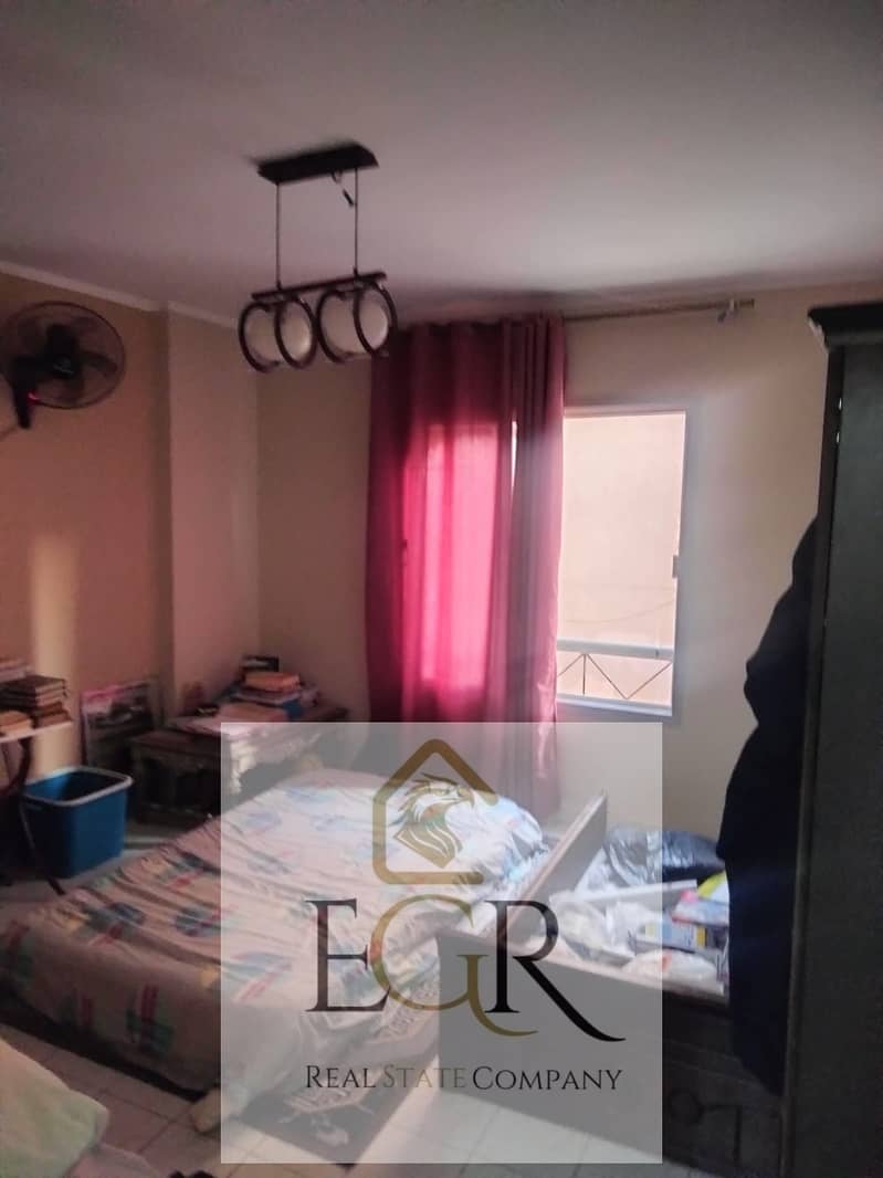 2 0d034d52-af8d-40f5-8e58-1de7e9321511. jpeg