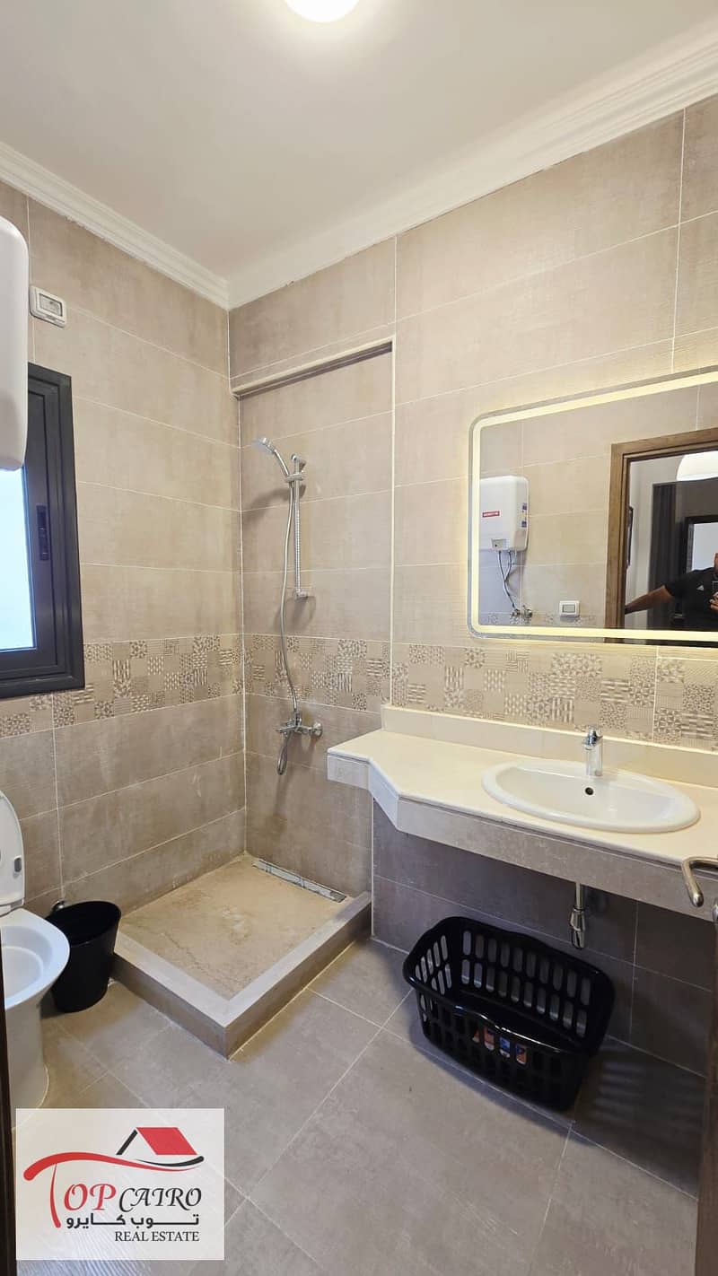 2 WhatsApp Image 2025-11-19 at 9.20. 06 PM (2). jpeg