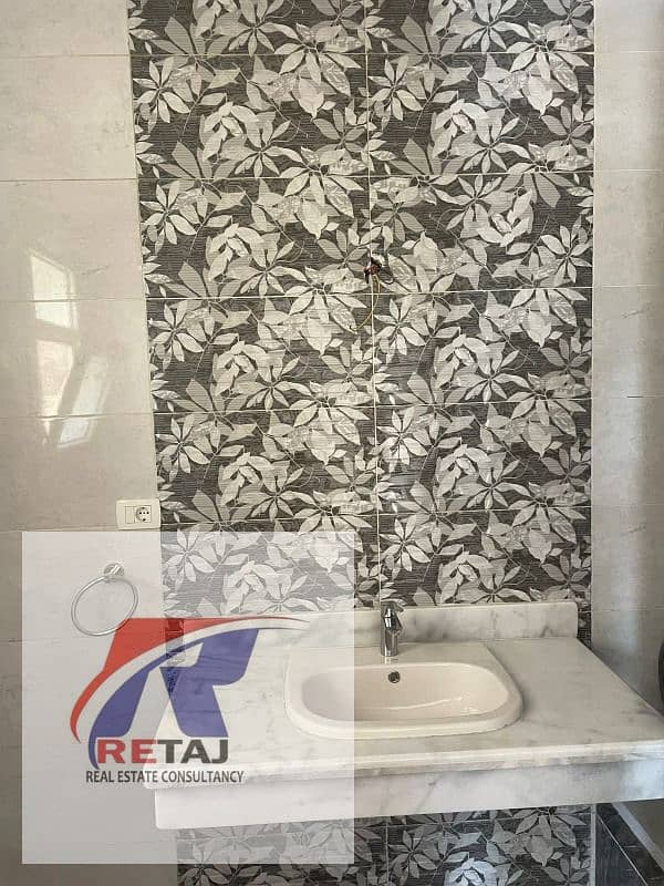 11 WhatsApp Image 2025-11-23 at 4.45. 46 PM. jpeg