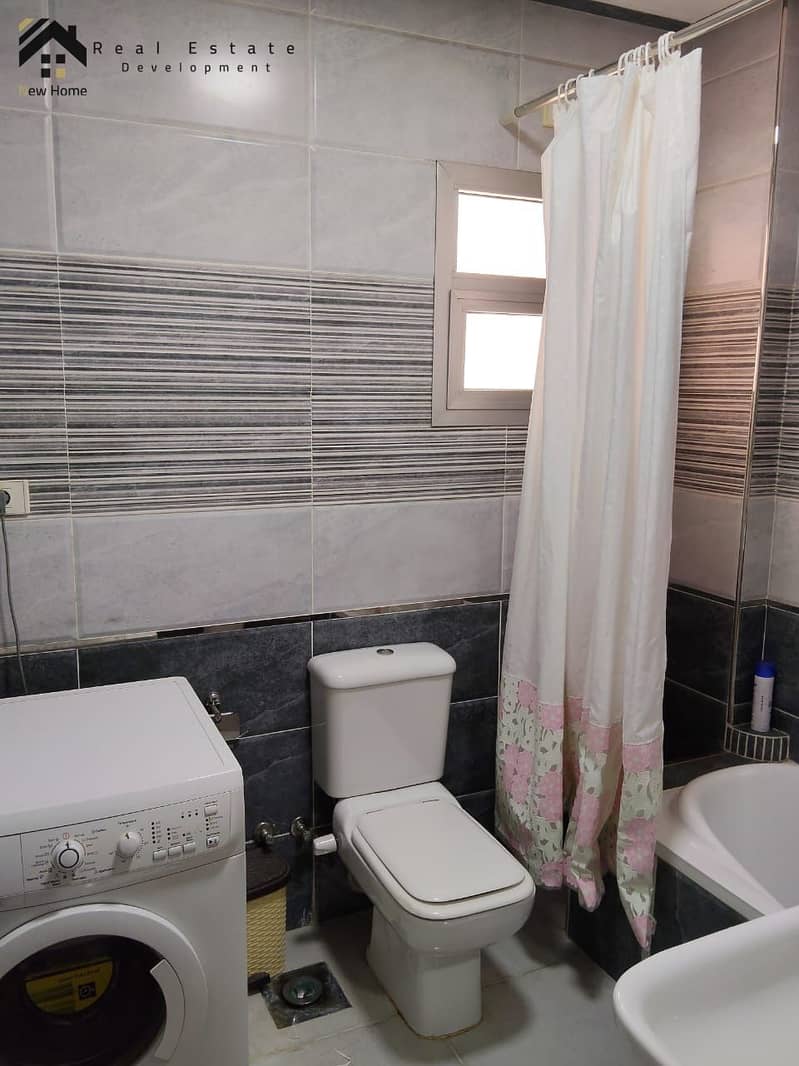 10 WhatsApp Image 2025-10-25 at 15.02. 48_c84506bc. jpg