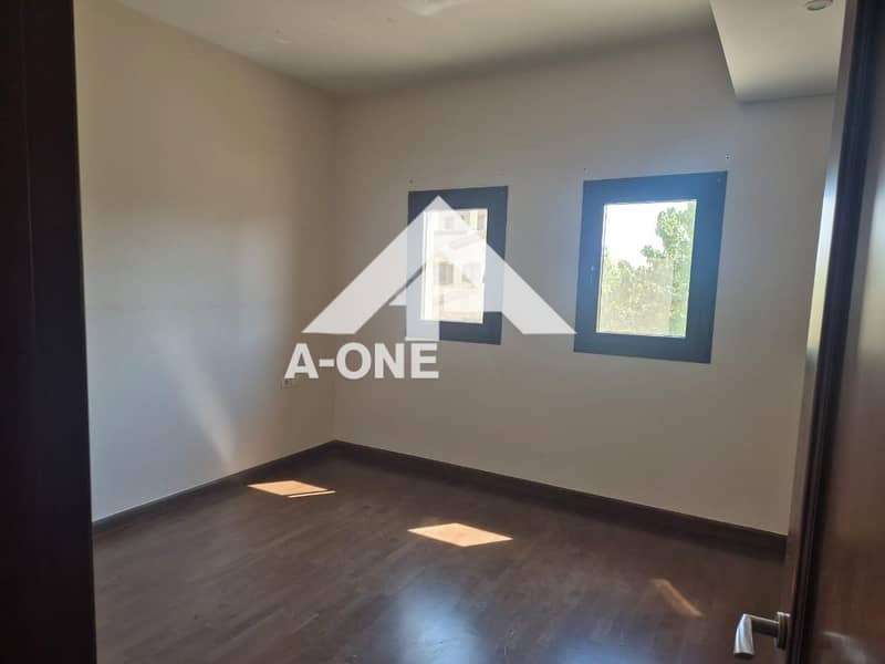 5 5fdcb126-54b8-4bfd-bcd3-f777902cf3c0. jpeg