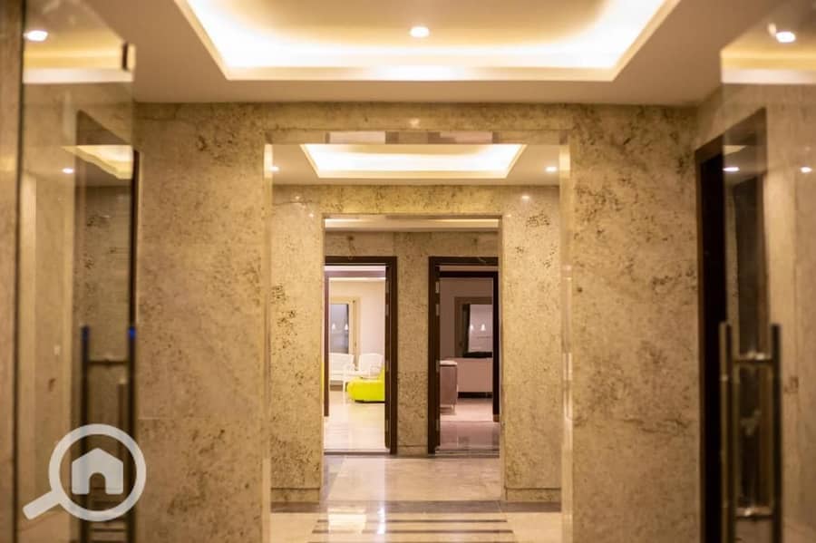 2 7535cc32-2e11-49ca-8ac0-ac13fcfc9201. jpg