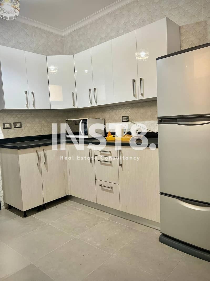 8 bddc5456-e132-4faf-9206-c9cafa4368a0. jpeg