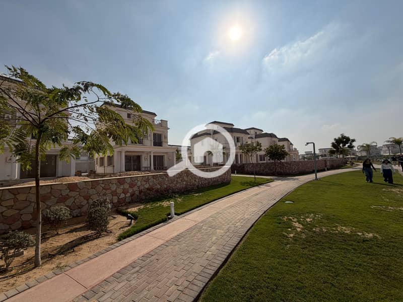 4 6fbc5e89-964c-466d-b105-df9e467e40a8. jpg