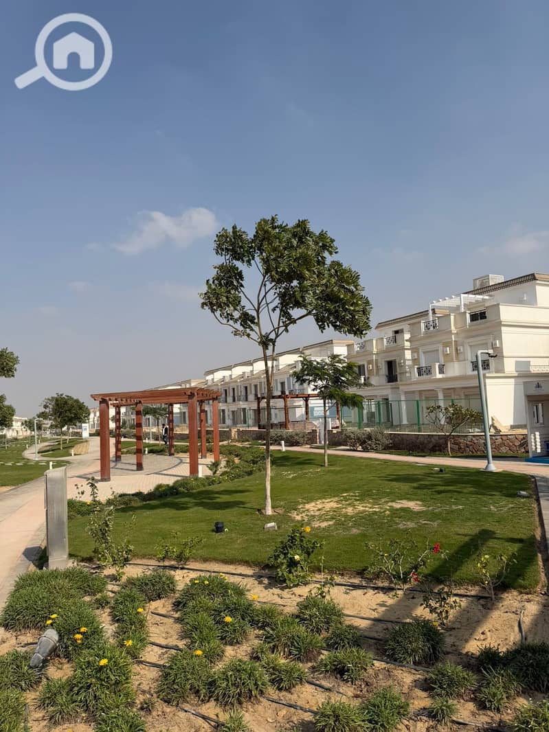 5 7a36de56-be3a-42aa-b700-5d29771aaa39. jpg