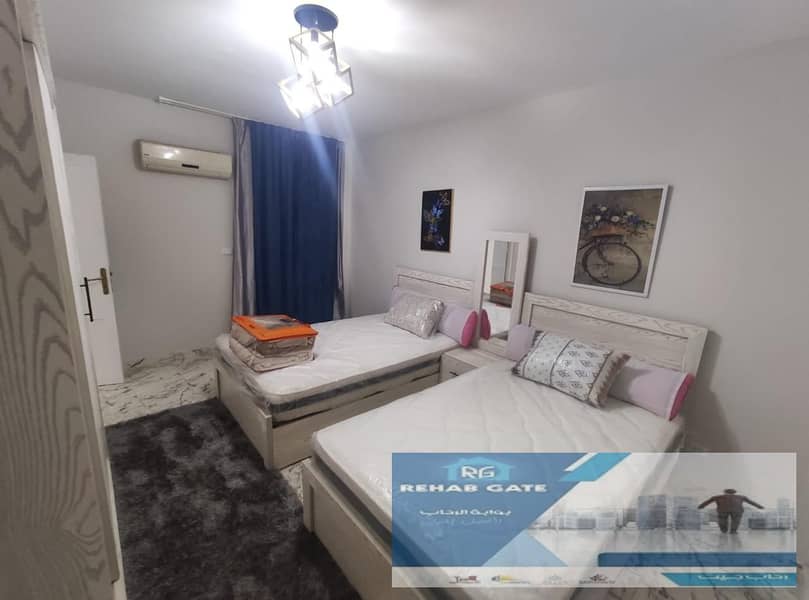 13 b77124cf-929e-4f72-9fab-539c17a14324. jpg