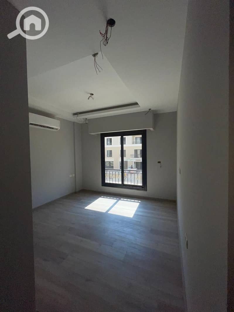 7 WhatsApp Image 2025-11-24 at 2.48. 12 PM (2). jpeg