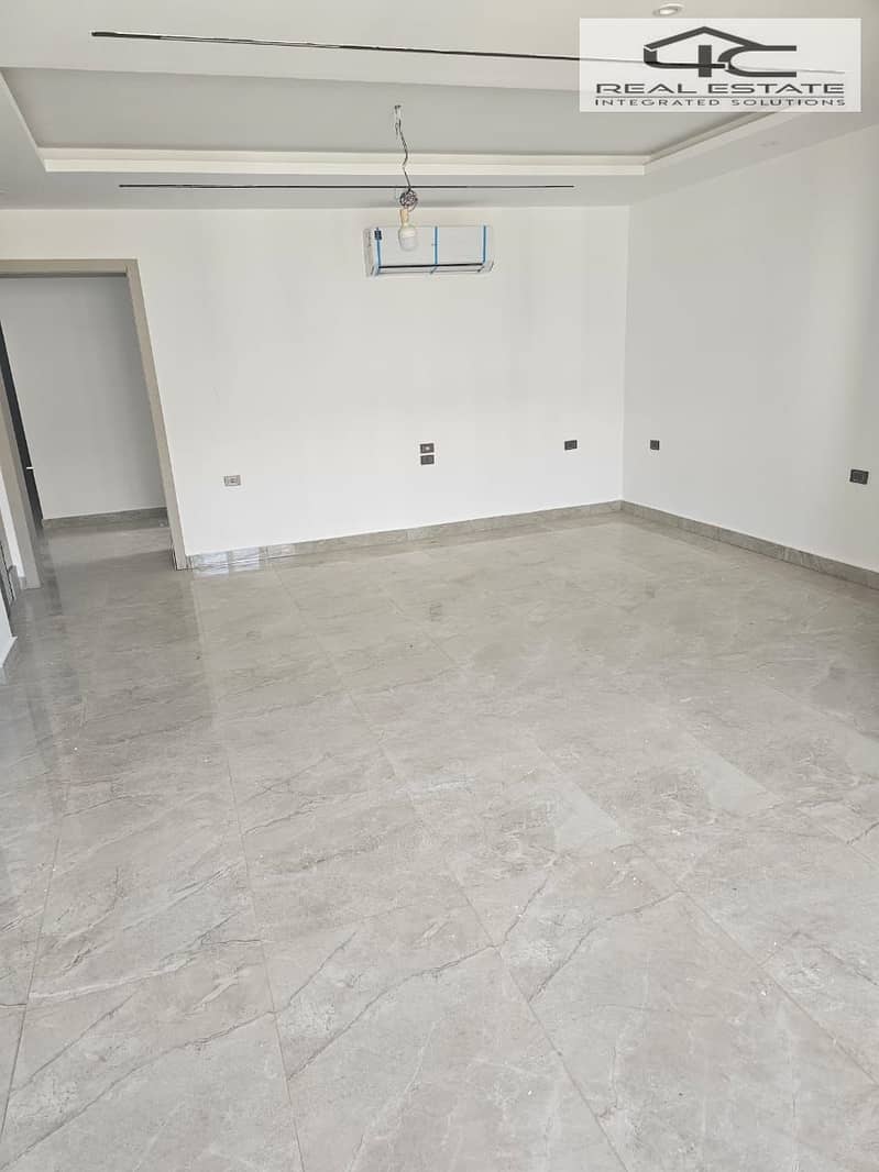 10 WhatsApp Image 2025-11-23 at 9.40. 22 PM. jpeg