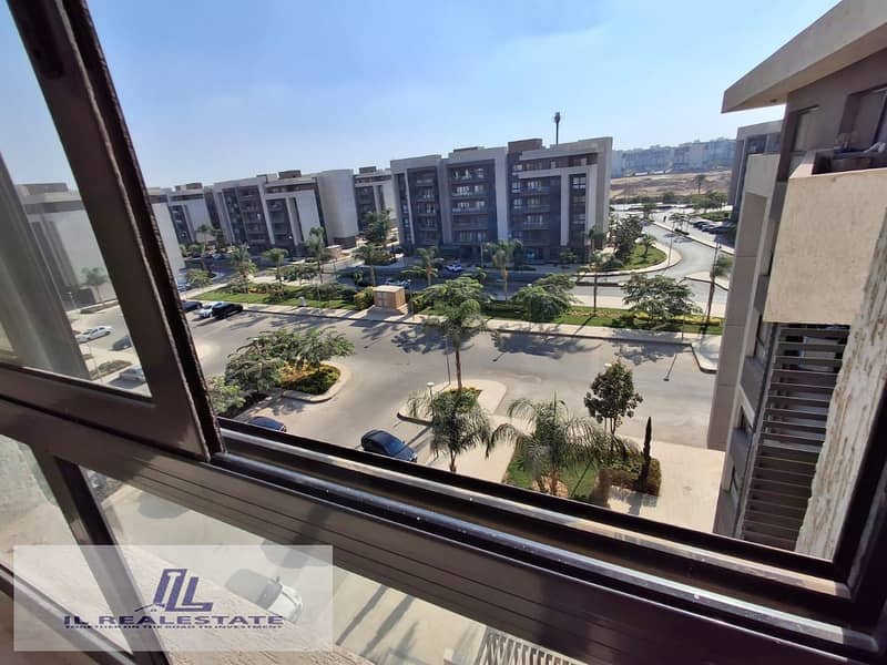 8 e27a3a9c-ba3d-4bcf-be10-bb1272b1de89. jpg