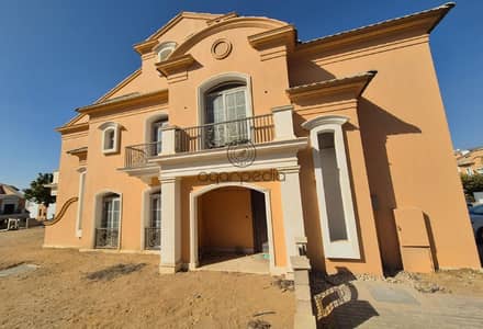 5 Bedroom Townhouse for Sale in New Cairo, Cairo - 1. jpg