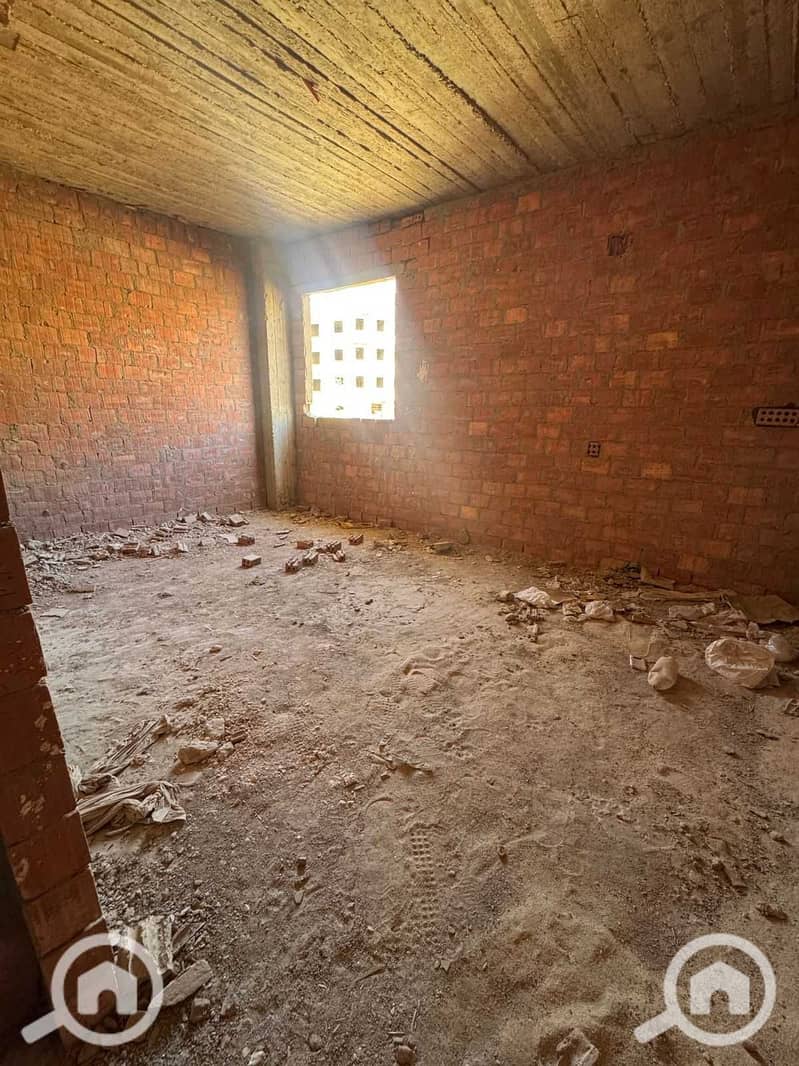 4 ugIFlA47vhMXNZqKEcIP3WZUUottiO1GfWL8L861. jpg