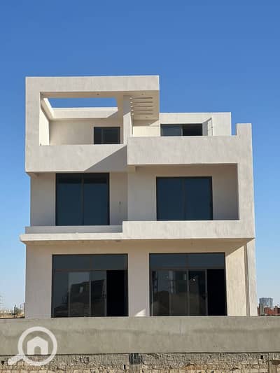 فیلا 4 غرف نوم للبيع في الشيخ زايد، الجيزة - WhatsApp Image 2023-08-07 at 18.33. 47 - Copy. jpg