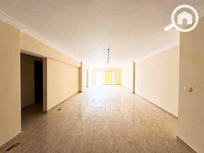 مکتب  للايجار في كفر عبدو، الإسكندرية - 8dd6d9e3-d0b0-473e-84d0-2a6ad87e2bdb. jpg