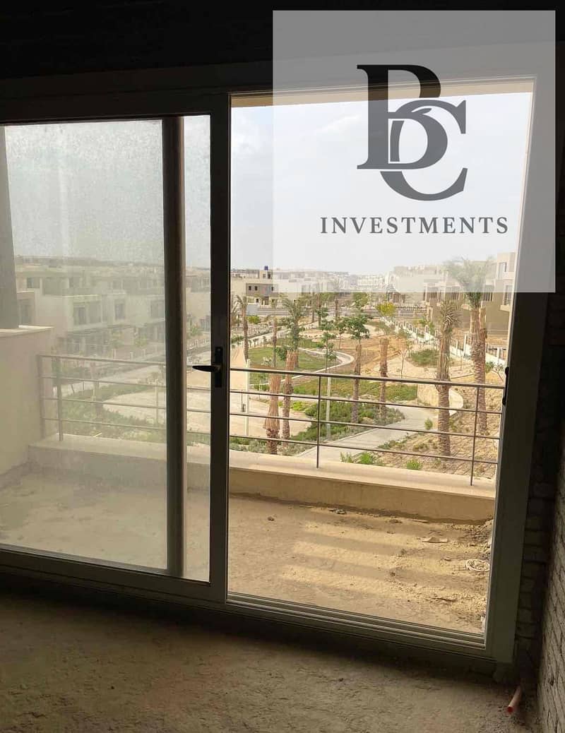 3 5095cf27-1c78-41a7-950d-8fb3aa5ed02a. jpg