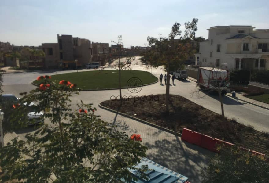 5 2404741e-c643-4645-a06d-addcb34a5e3f. jpg