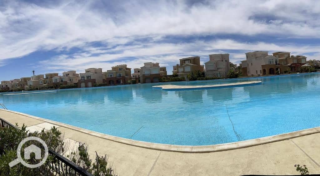 4 353482666 - Copy - Copy (3). jpg