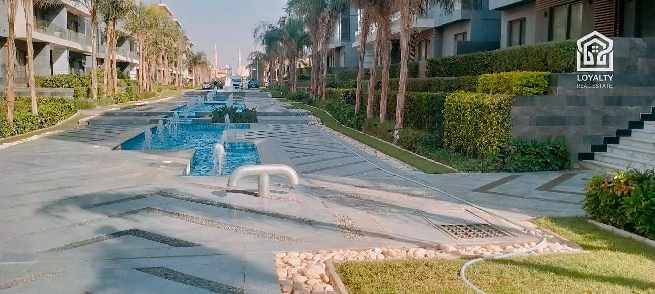 12 1447a9e5-92bf-42dc-8f52-8056a475c2cc. jpg