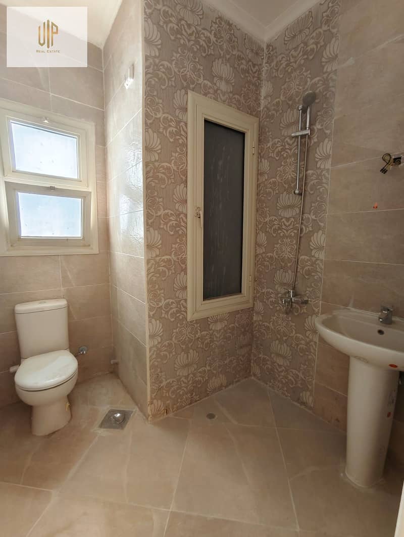 4 WhatsApp Image 2025-11-13 at 11.40. 17 AM (1). jpeg