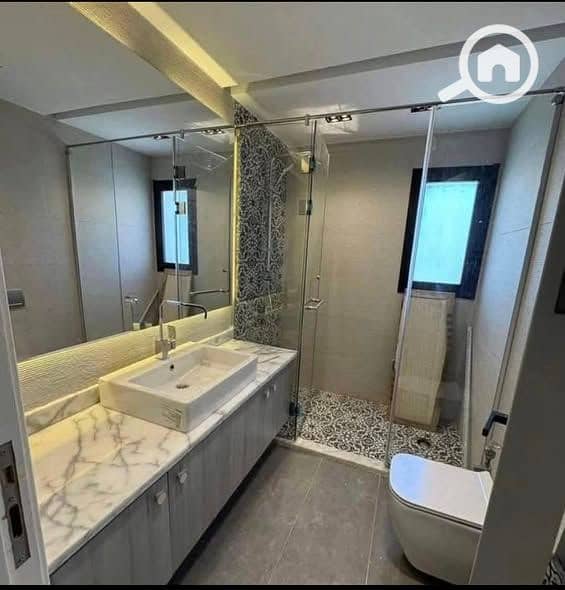 12 519500830_2402758090093070_4556304518819535664_n. jpg