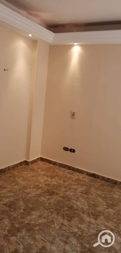 فلیٹ 4 غرف نوم للبيع في المعادي، القاهرة - 2. jpg