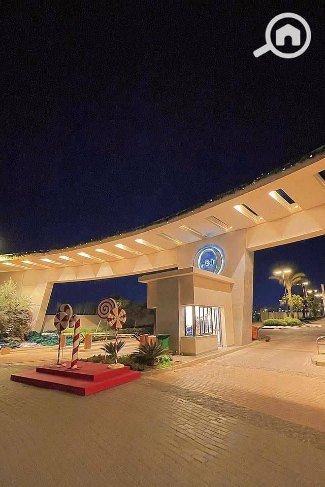 8 496935212_2594097744130026_8909867882980215037_n. jpg