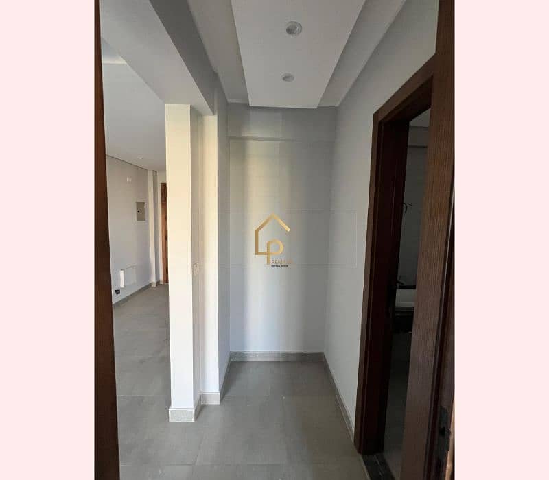 8 WhatsApp Image 2025-09-24 at 4.53. 14 PM (1). jpg