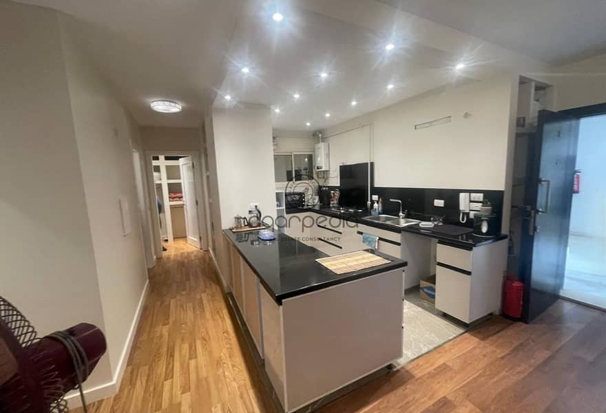 10 f1f434e3-b1bb-45ea-b046-dde0c4ac58d8. jpg